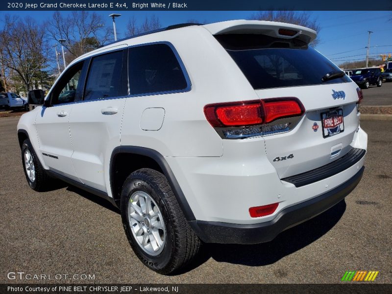 Bright White / Black 2020 Jeep Grand Cherokee Laredo E 4x4