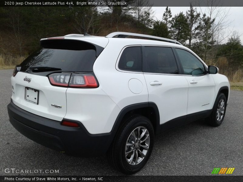 Bright White / Ski Gray/Black 2020 Jeep Cherokee Latitude Plus 4x4