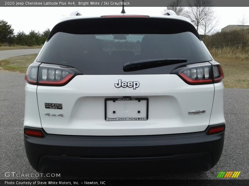 Bright White / Ski Gray/Black 2020 Jeep Cherokee Latitude Plus 4x4