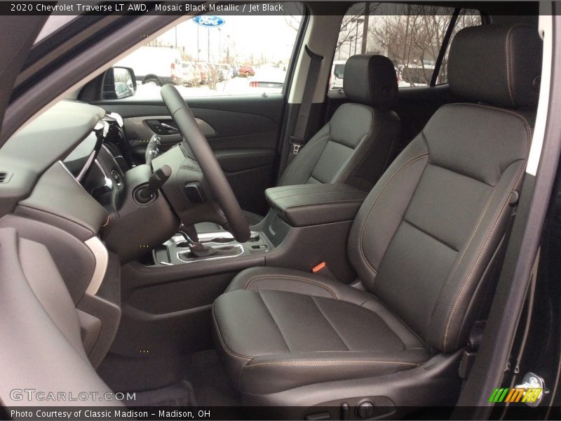 Mosaic Black Metallic / Jet Black 2020 Chevrolet Traverse LT AWD