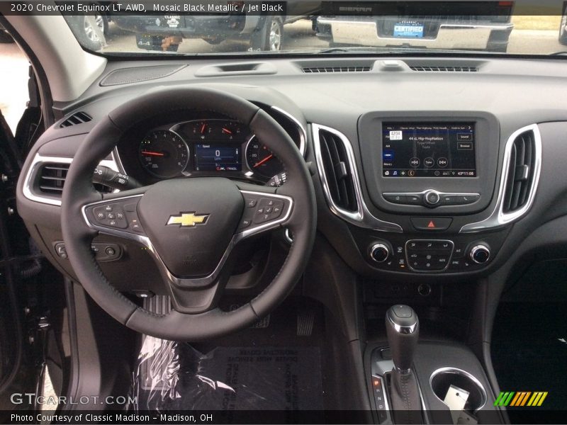 Mosaic Black Metallic / Jet Black 2020 Chevrolet Equinox LT AWD