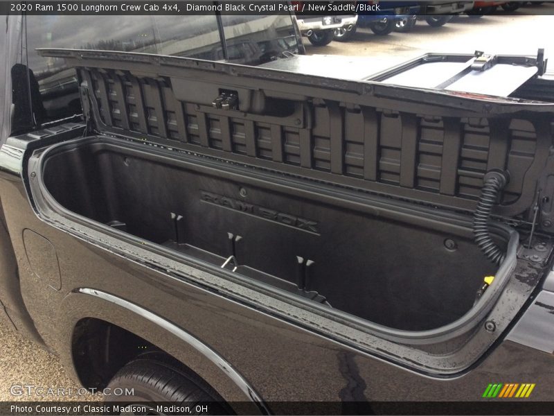 Diamond Black Crystal Pearl / New Saddle/Black 2020 Ram 1500 Longhorn Crew Cab 4x4