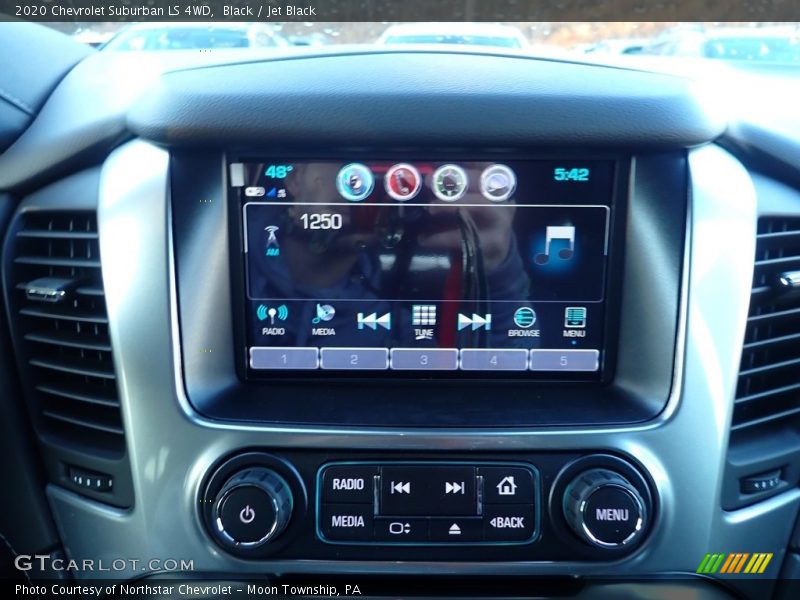 Black / Jet Black 2020 Chevrolet Suburban LS 4WD