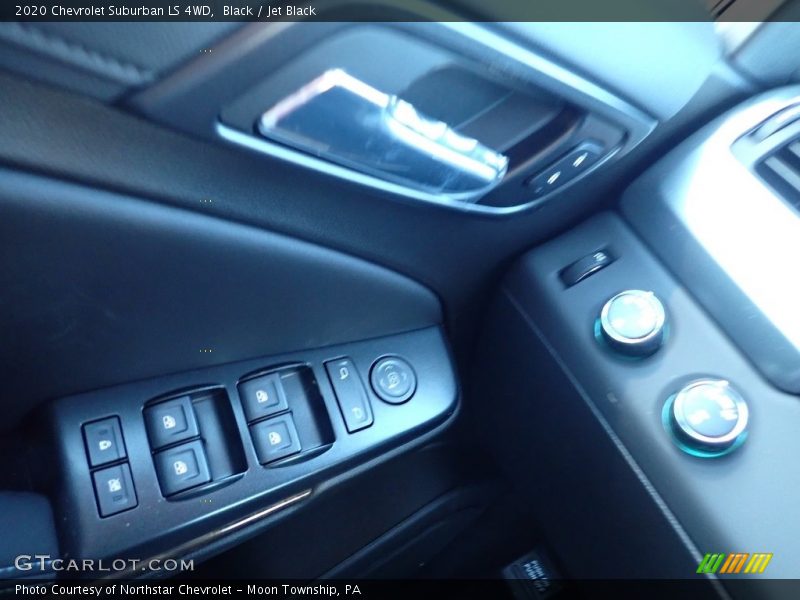 Black / Jet Black 2020 Chevrolet Suburban LS 4WD