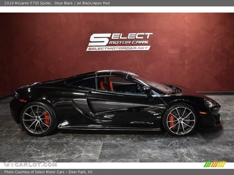 Onyx Black / Jet Black/Apex Red 2019 McLaren 570S Spider