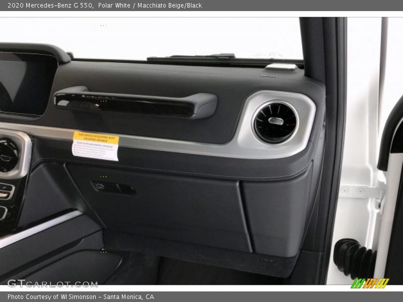 Polar White / Macchiato Beige/Black 2020 Mercedes-Benz G 550