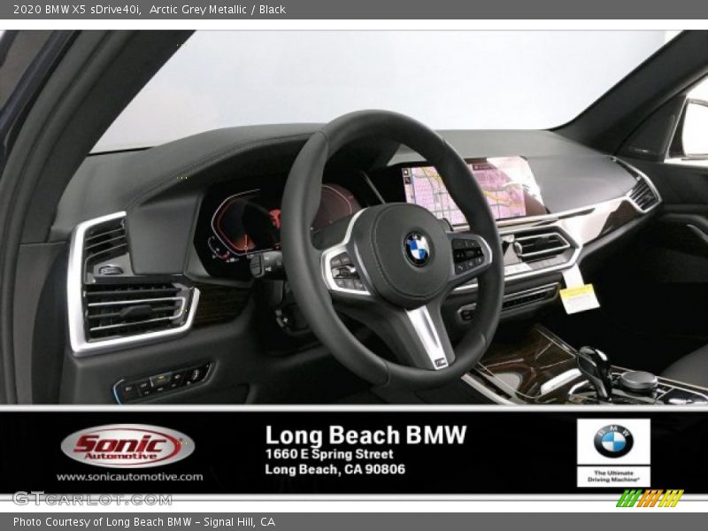 Arctic Grey Metallic / Black 2020 BMW X5 sDrive40i