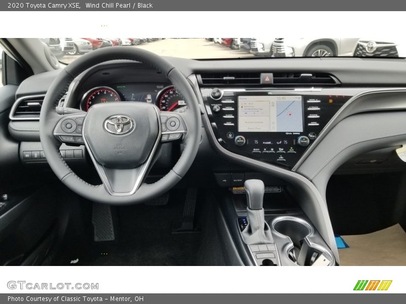 Wind Chill Pearl / Black 2020 Toyota Camry XSE