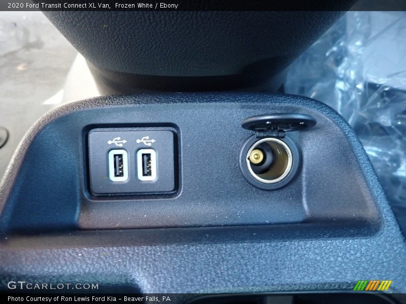 Frozen White / Ebony 2020 Ford Transit Connect XL Van