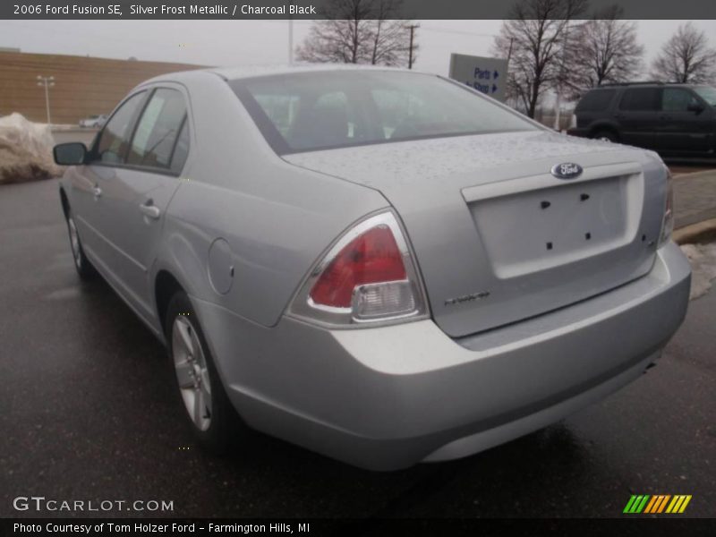 Silver Frost Metallic / Charcoal Black 2006 Ford Fusion SE