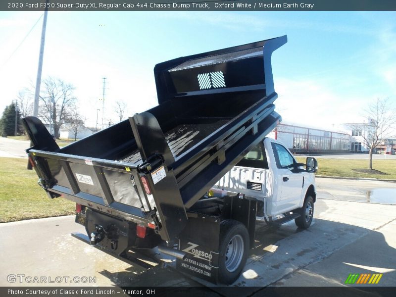 Oxford White / Medium Earth Gray 2020 Ford F350 Super Duty XL Regular Cab 4x4 Chassis Dump Truck