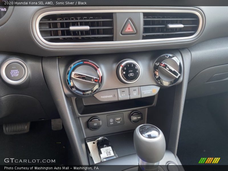 Sonic Silver / Black 2020 Hyundai Kona SEL AWD