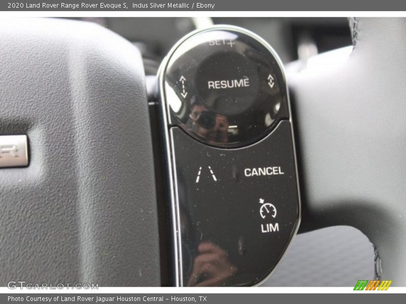 Indus Silver Metallic / Ebony 2020 Land Rover Range Rover Evoque S