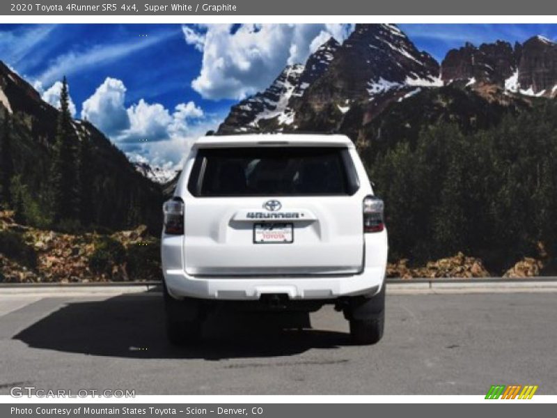 Super White / Graphite 2020 Toyota 4Runner SR5 4x4