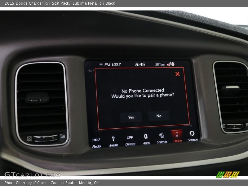Controls of 2019 Charger R/T Scat Pack