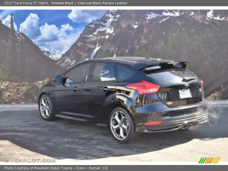 Shadow Black / Charcoal Black Recaro Leather 2017 Ford Focus ST Hatch