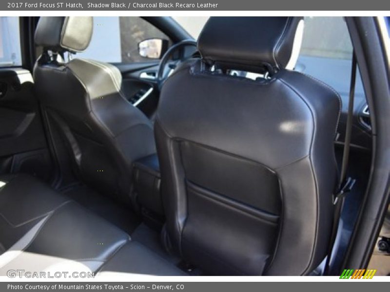 Shadow Black / Charcoal Black Recaro Leather 2017 Ford Focus ST Hatch