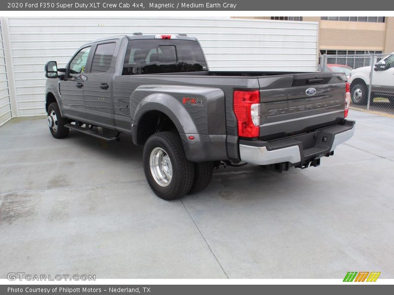 Magnetic / Medium Earth Gray 2020 Ford F350 Super Duty XLT Crew Cab 4x4