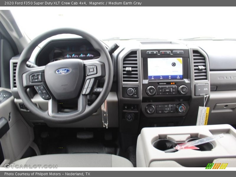 Magnetic / Medium Earth Gray 2020 Ford F350 Super Duty XLT Crew Cab 4x4