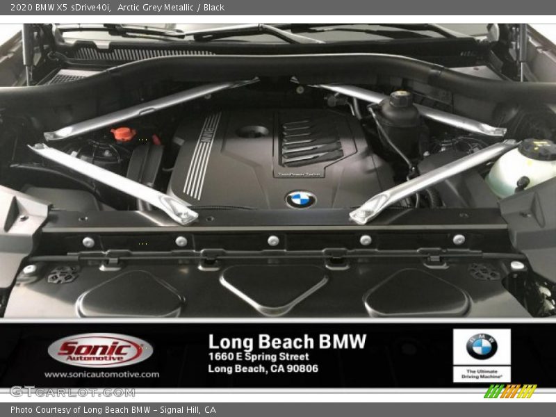 Arctic Grey Metallic / Black 2020 BMW X5 sDrive40i