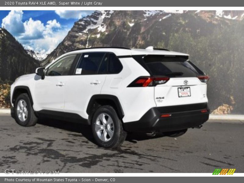 Super White / Light Gray 2020 Toyota RAV4 XLE AWD