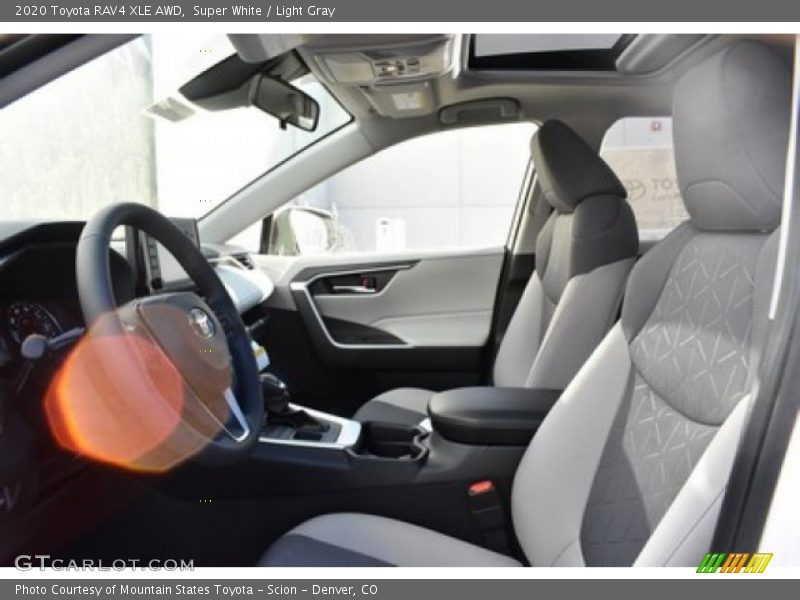 Super White / Light Gray 2020 Toyota RAV4 XLE AWD