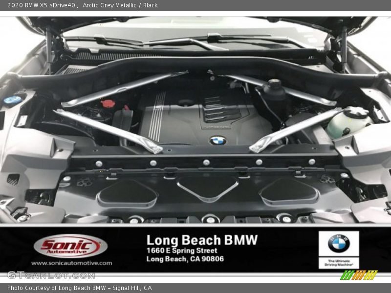 Arctic Grey Metallic / Black 2020 BMW X5 sDrive40i
