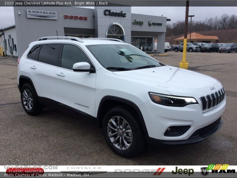 Bright White / Black 2020 Jeep Cherokee Latitude Plus 4x4