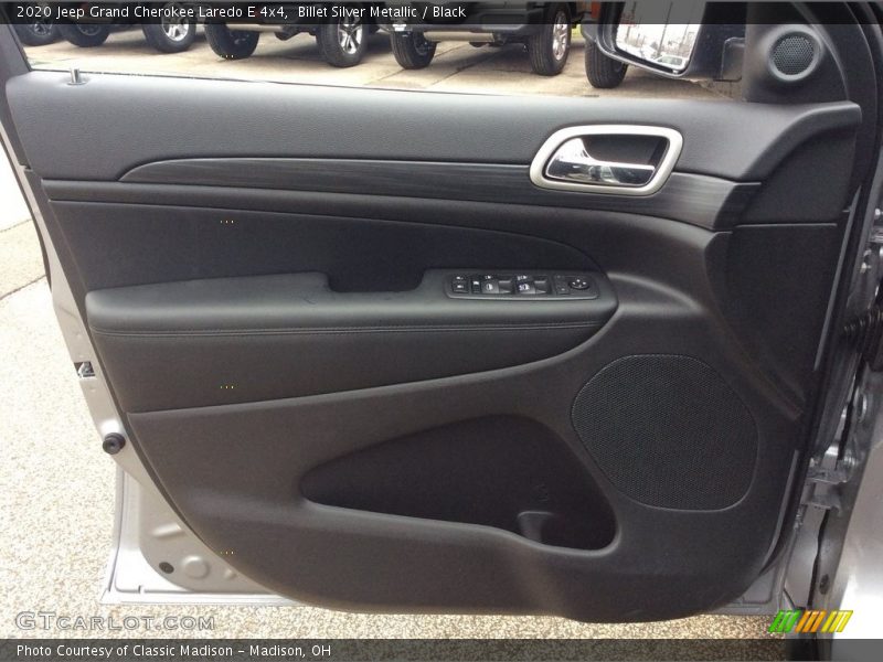 Billet Silver Metallic / Black 2020 Jeep Grand Cherokee Laredo E 4x4