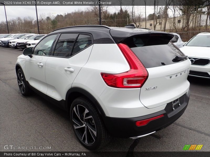 Crystal White Metallic / Charcoal 2020 Volvo XC40 T5 R-Design AWD
