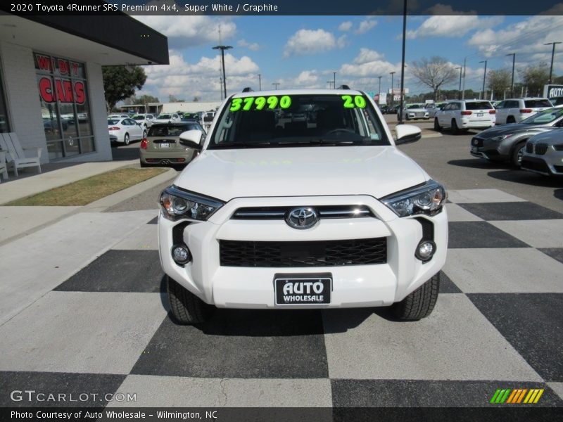Super White / Graphite 2020 Toyota 4Runner SR5 Premium 4x4