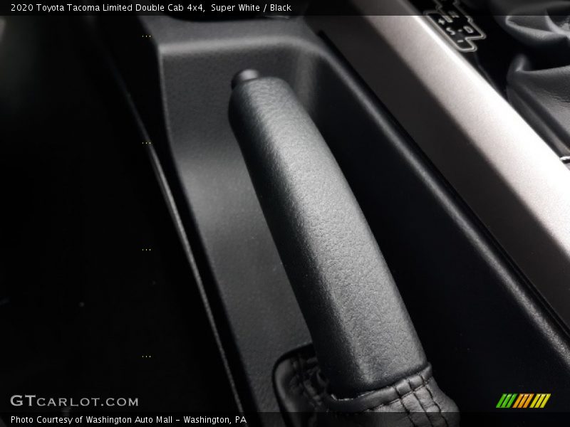 Super White / Black 2020 Toyota Tacoma Limited Double Cab 4x4