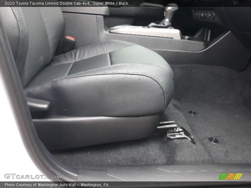 Super White / Black 2020 Toyota Tacoma Limited Double Cab 4x4