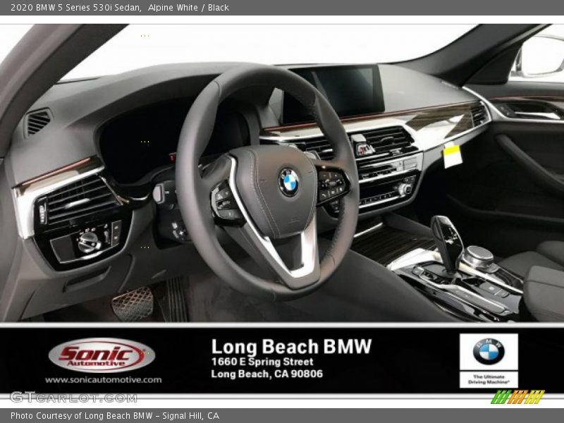 Alpine White / Black 2020 BMW 5 Series 530i Sedan