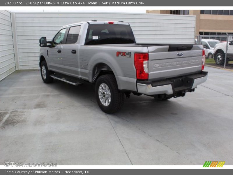 Iconic Silver / Medium Earth Gray 2020 Ford F250 Super Duty STX Crew Cab 4x4