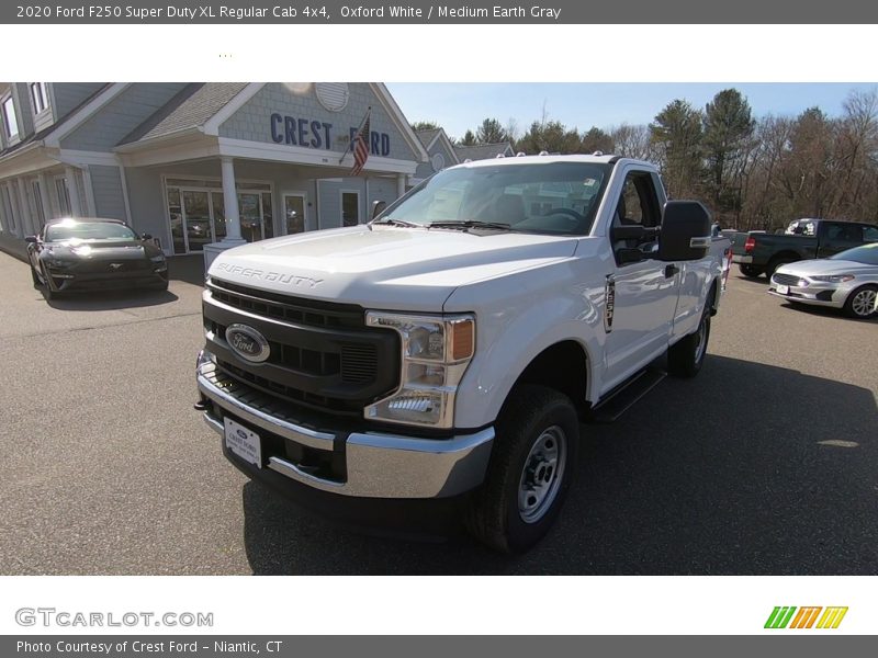 Oxford White / Medium Earth Gray 2020 Ford F250 Super Duty XL Regular Cab 4x4