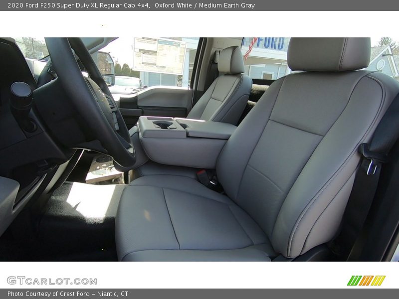 Oxford White / Medium Earth Gray 2020 Ford F250 Super Duty XL Regular Cab 4x4