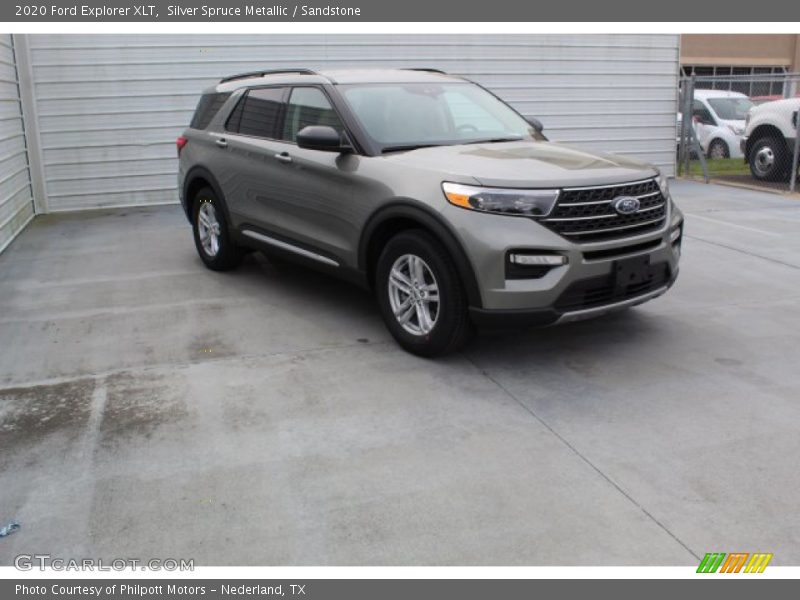 Silver Spruce Metallic / Sandstone 2020 Ford Explorer XLT