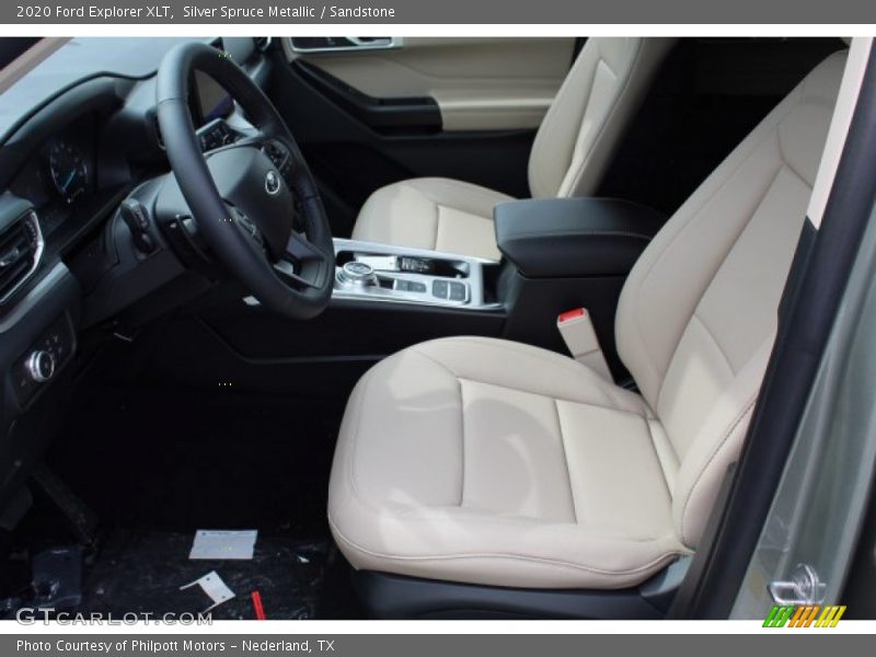 Silver Spruce Metallic / Sandstone 2020 Ford Explorer XLT