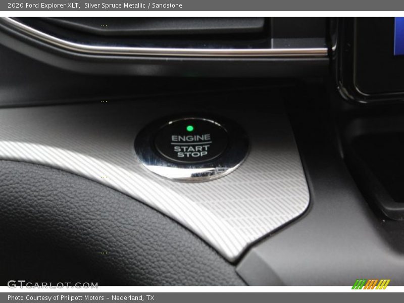 Silver Spruce Metallic / Sandstone 2020 Ford Explorer XLT