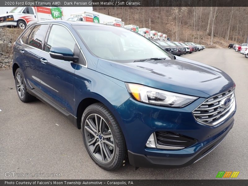 Front 3/4 View of 2020 Edge Titanium AWD