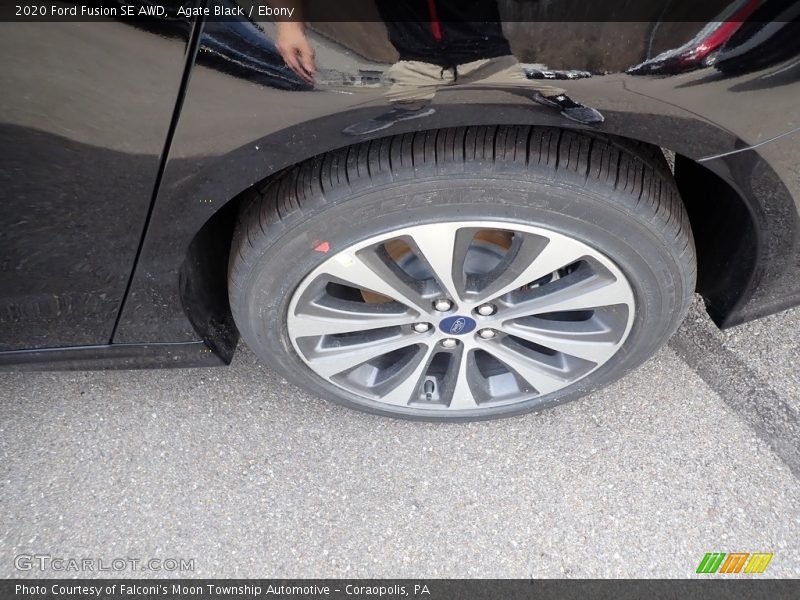 Agate Black / Ebony 2020 Ford Fusion SE AWD