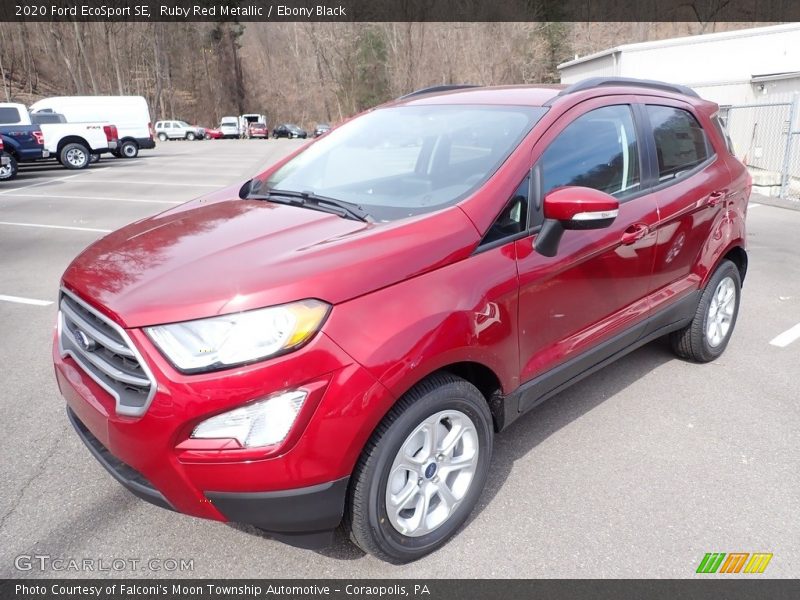 Ruby Red Metallic / Ebony Black 2020 Ford EcoSport SE