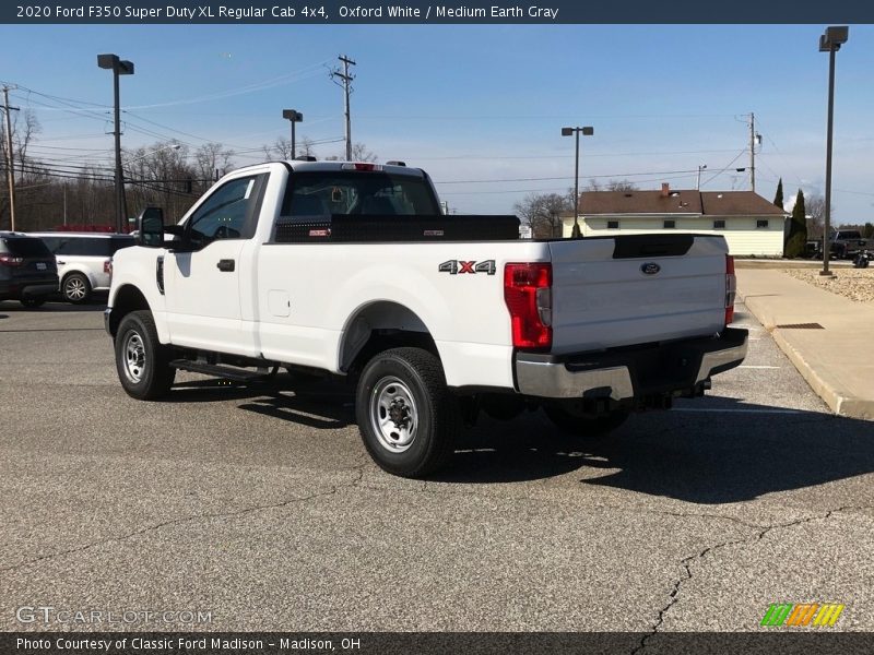 Oxford White / Medium Earth Gray 2020 Ford F350 Super Duty XL Regular Cab 4x4