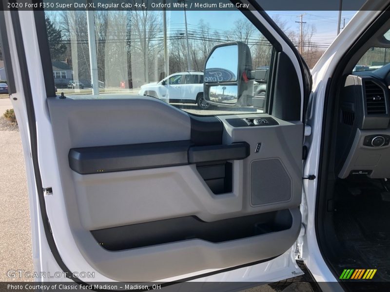 Oxford White / Medium Earth Gray 2020 Ford F350 Super Duty XL Regular Cab 4x4