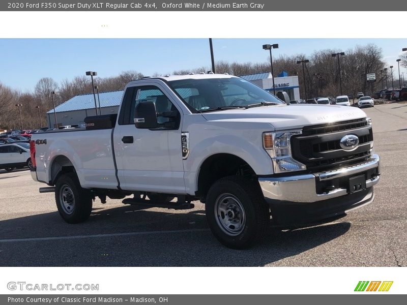 Oxford White / Medium Earth Gray 2020 Ford F350 Super Duty XLT Regular Cab 4x4