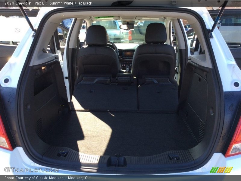 Summit White / Jet Black 2020 Chevrolet Trax LT
