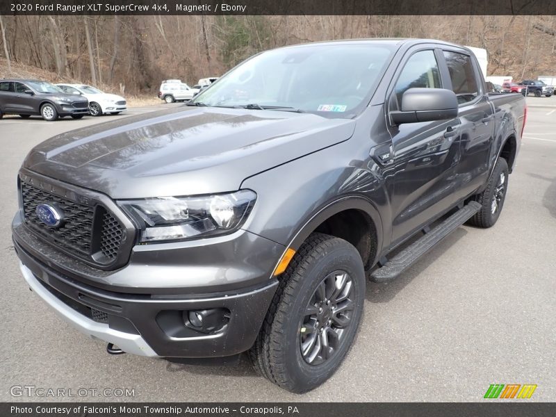 Front 3/4 View of 2020 Ranger XLT SuperCrew 4x4