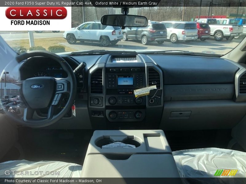 Oxford White / Medium Earth Gray 2020 Ford F350 Super Duty XL Regular Cab 4x4