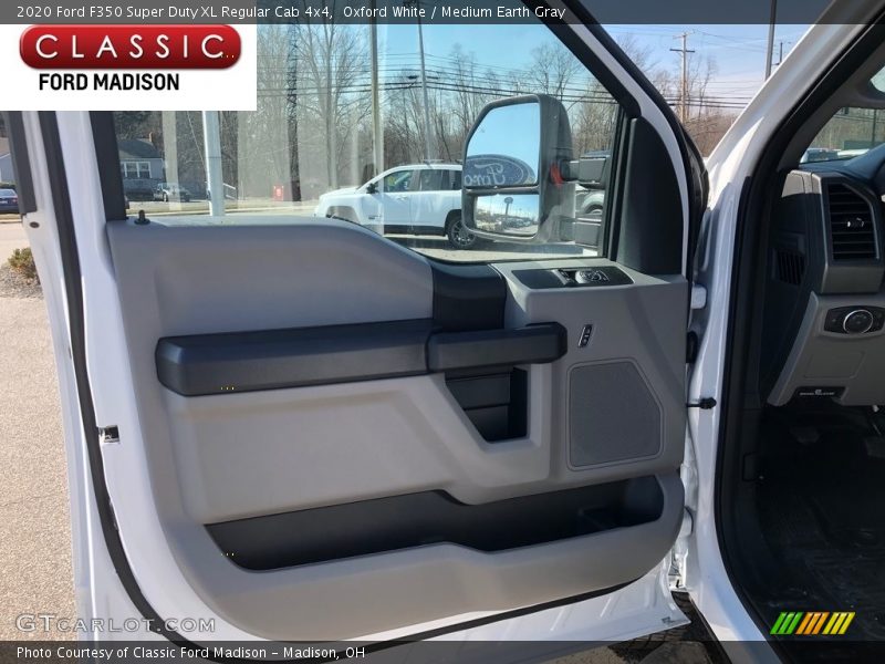Oxford White / Medium Earth Gray 2020 Ford F350 Super Duty XL Regular Cab 4x4